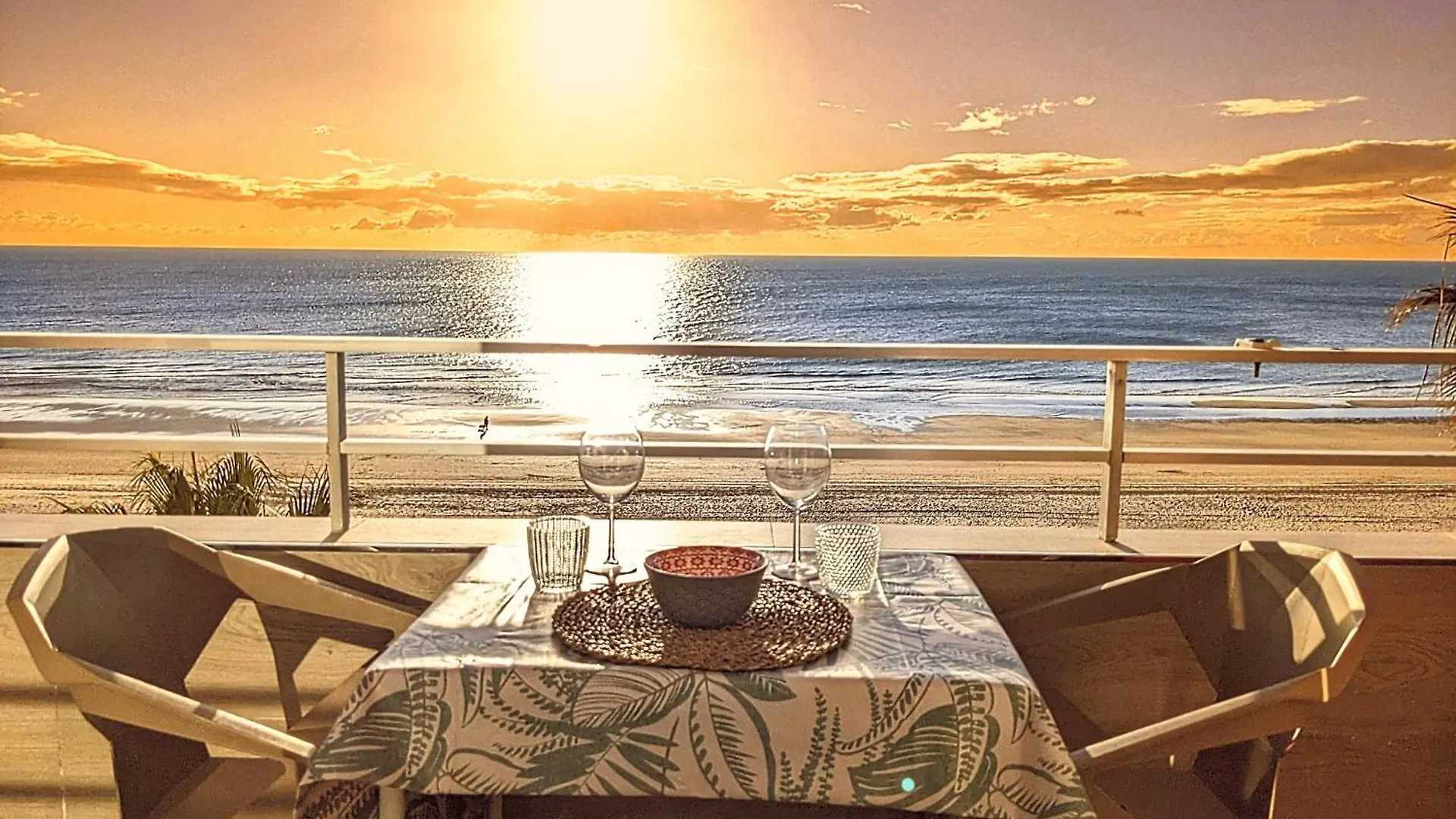 Apartamento En La Playa Con Garaje Cadiz