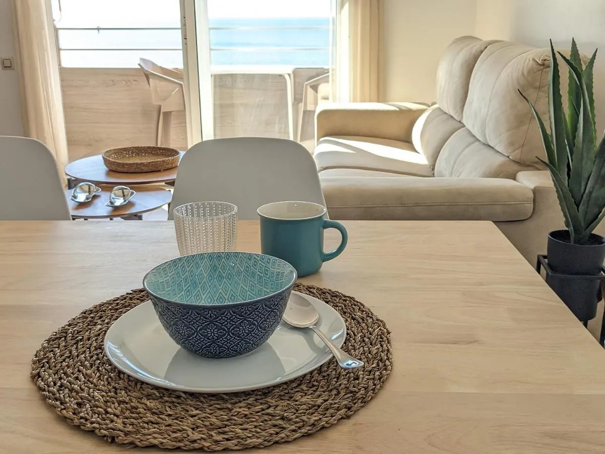 Apartamento En La Playa Con Garaje Cadix