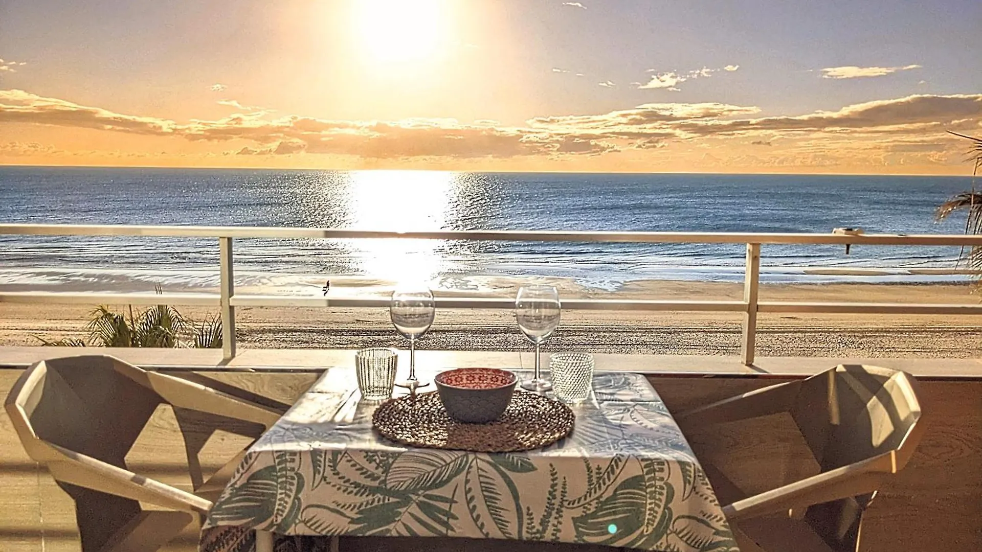 Apartamento En La Playa Con Garaje Cadix Espagne
